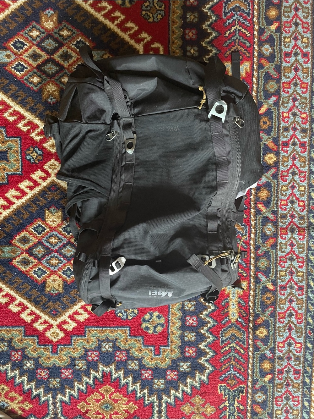 REI Trail 40